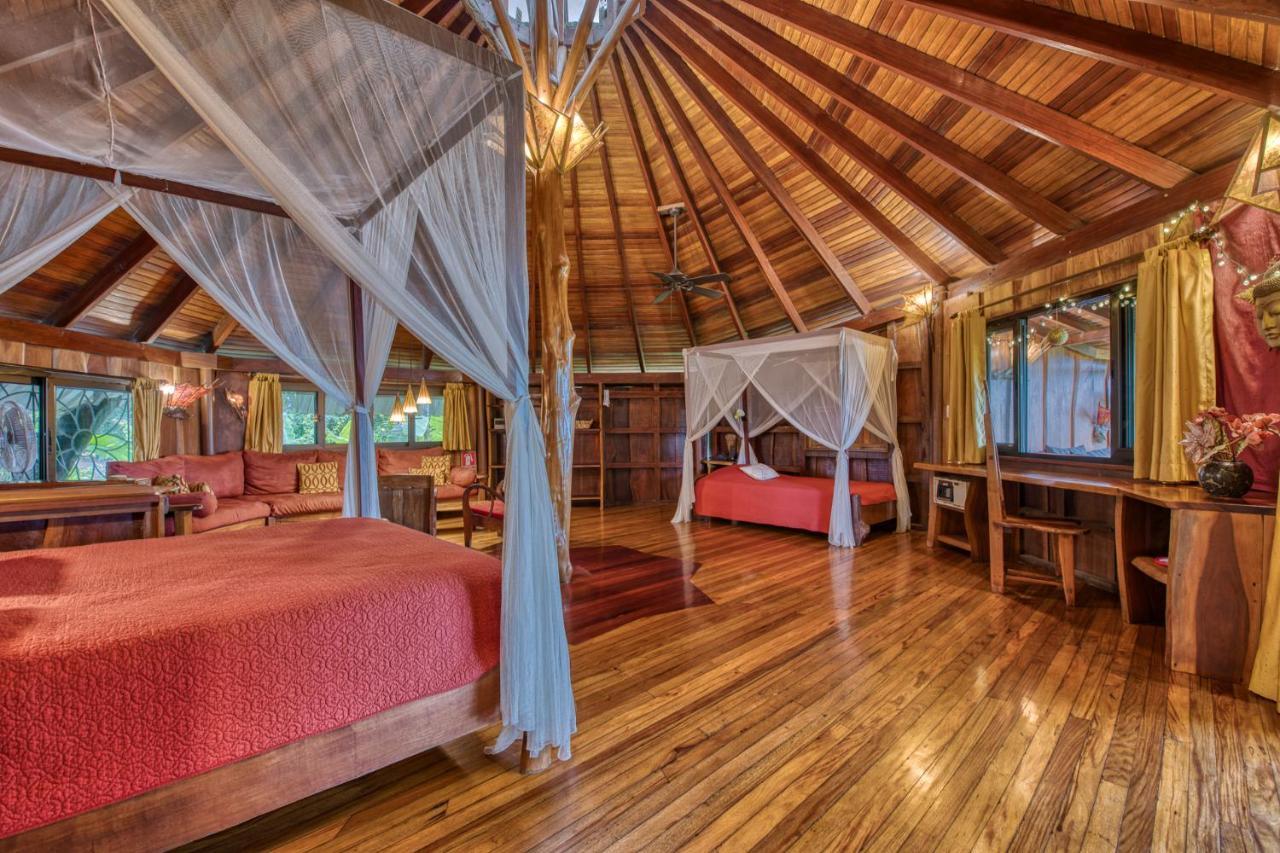 Hotel Amor De Mar Montezuma Bagian luar foto