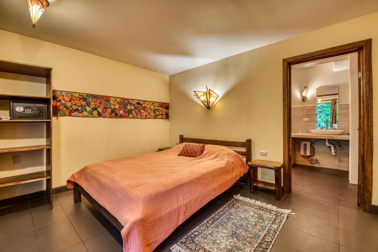Hotel Amor De Mar Montezuma Bagian luar foto