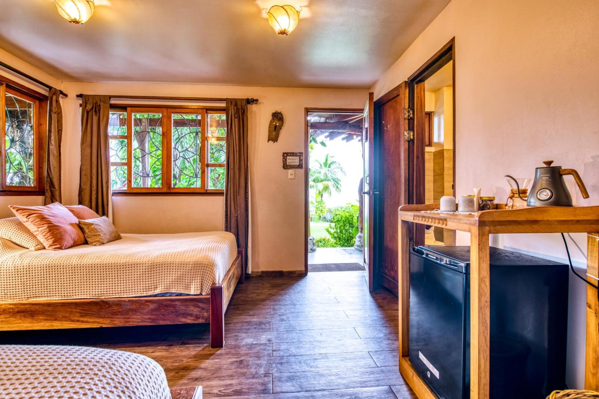 Hotel Amor De Mar Montezuma Bagian luar foto